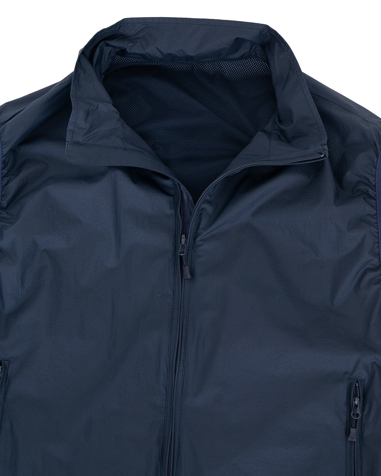 Daiwa Pier39 Tech Reversible Wind Shield Vest, Navy - Image 3