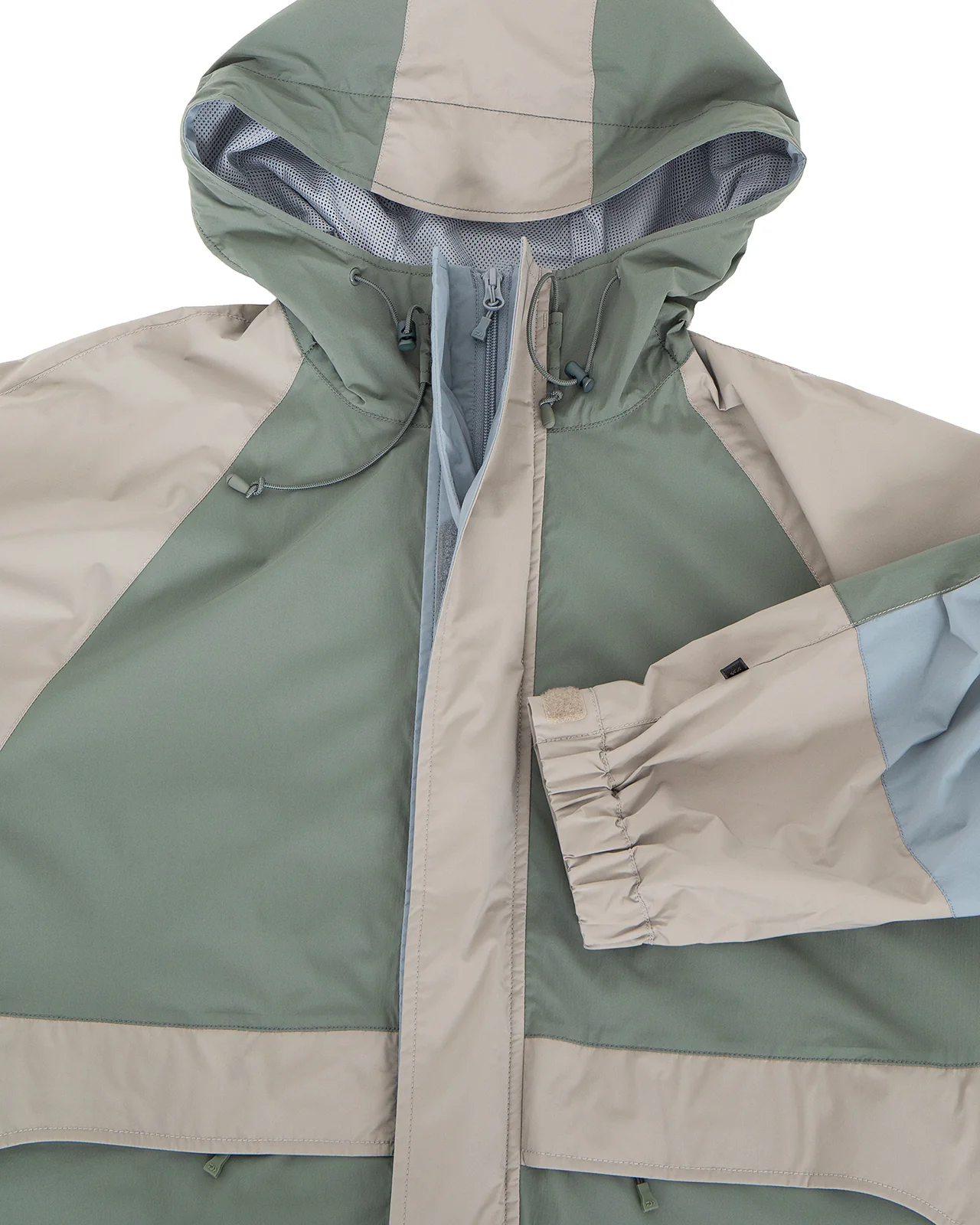 Daiwa Pier39 Tech Storm Mountain Jacket, Sage / Beige / Grey - Image 3
