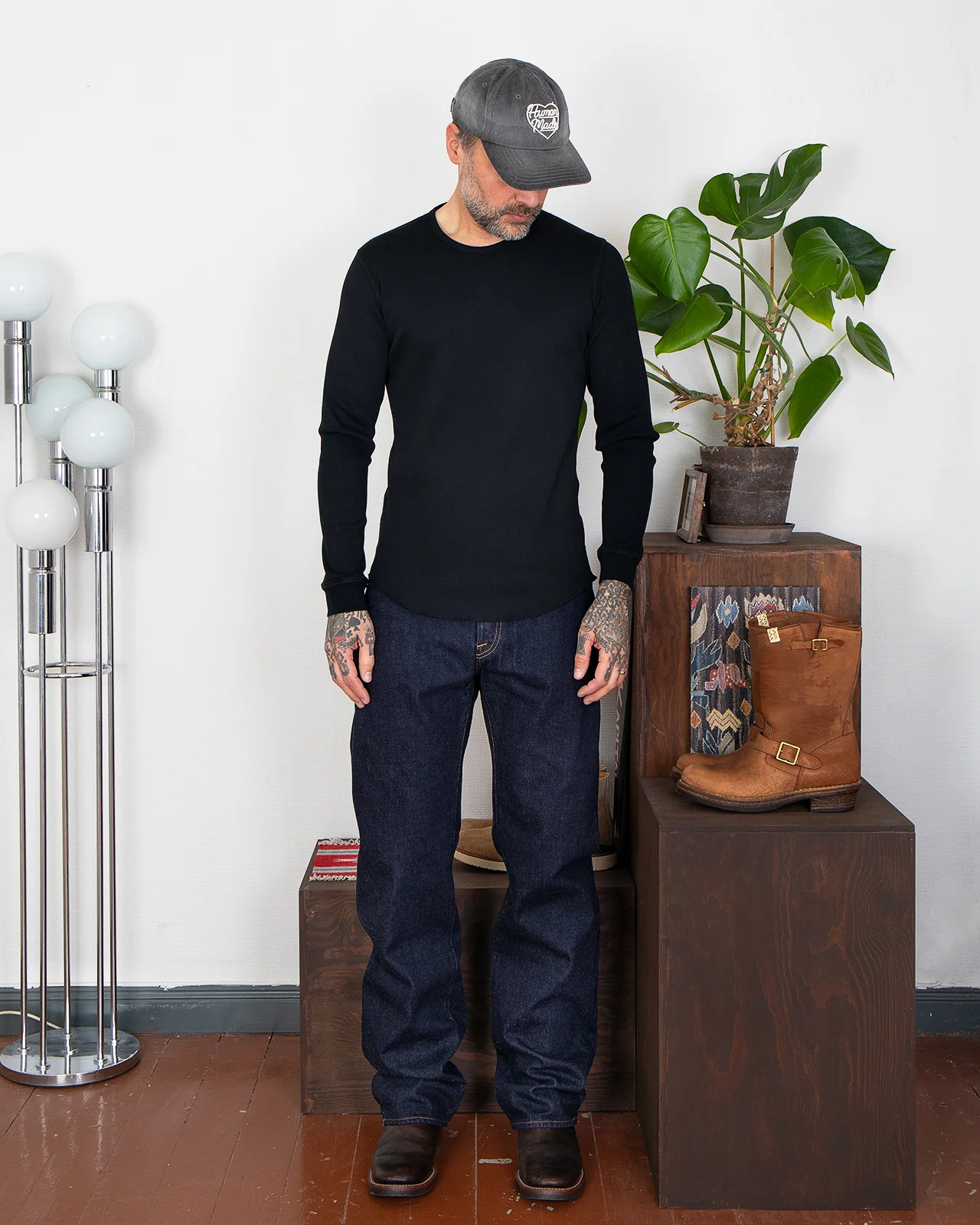 Indigofera Clyde Long Sleeve, Black - Image 3